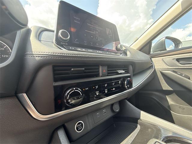 used 2023 Nissan Rogue car, priced at $23,288