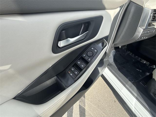 used 2025 Nissan Rogue car, priced at $28,368