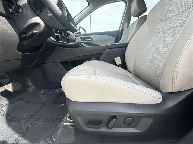 used 2025 Nissan Rogue car, priced at $28,368