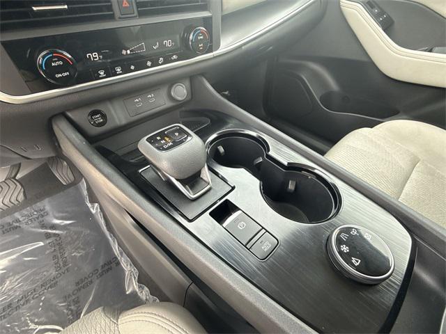 used 2025 Nissan Rogue car, priced at $28,368