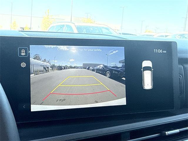 used 2025 Hyundai Santa Fe car, priced at $33,905