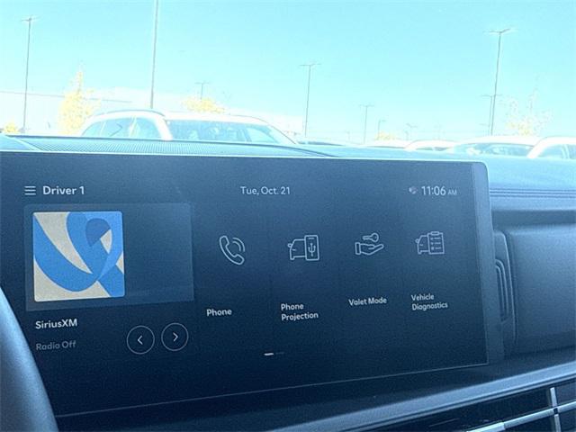 used 2025 Hyundai Santa Fe car, priced at $33,905