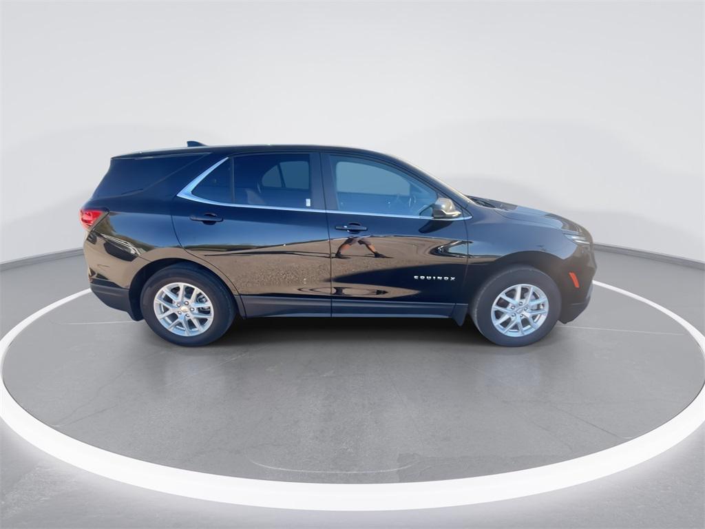 used 2023 Chevrolet Equinox car, priced at $21,956