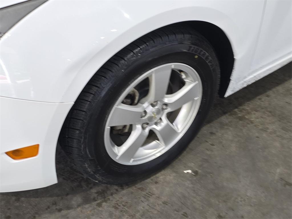 used 2016 Chevrolet Cruze Limited car, priced at $8,448