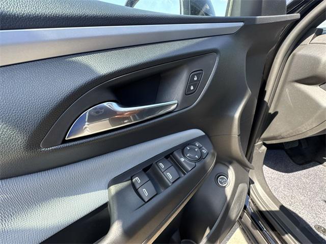 new 2025 Buick Envista car, priced at $26,480