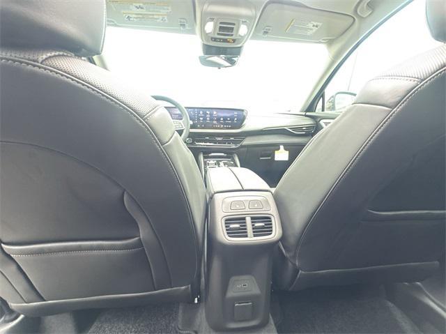 new 2025 Buick Envision car, priced at $45,595