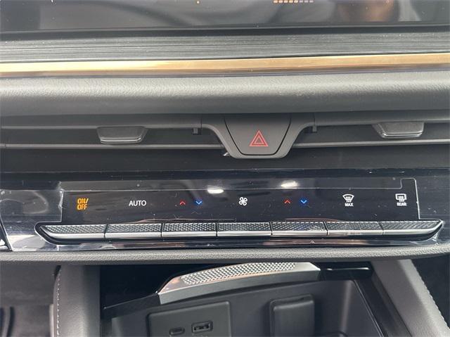 new 2025 Buick Envision car, priced at $45,595