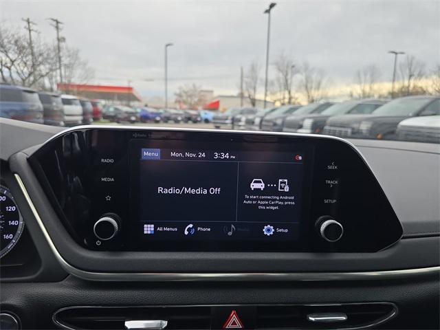used 2022 Hyundai Sonata car, priced at $18,788