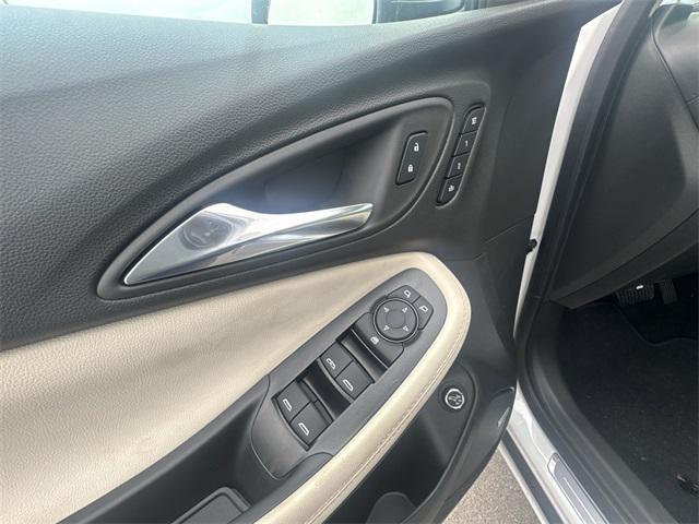 new 2025 Buick Encore GX car, priced at $35,585