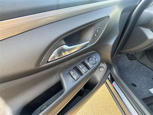 new 2025 Buick Envista car, priced at $30,085