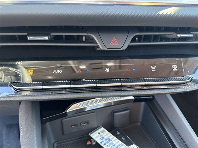 new 2025 Buick Envision car, priced at $37,740