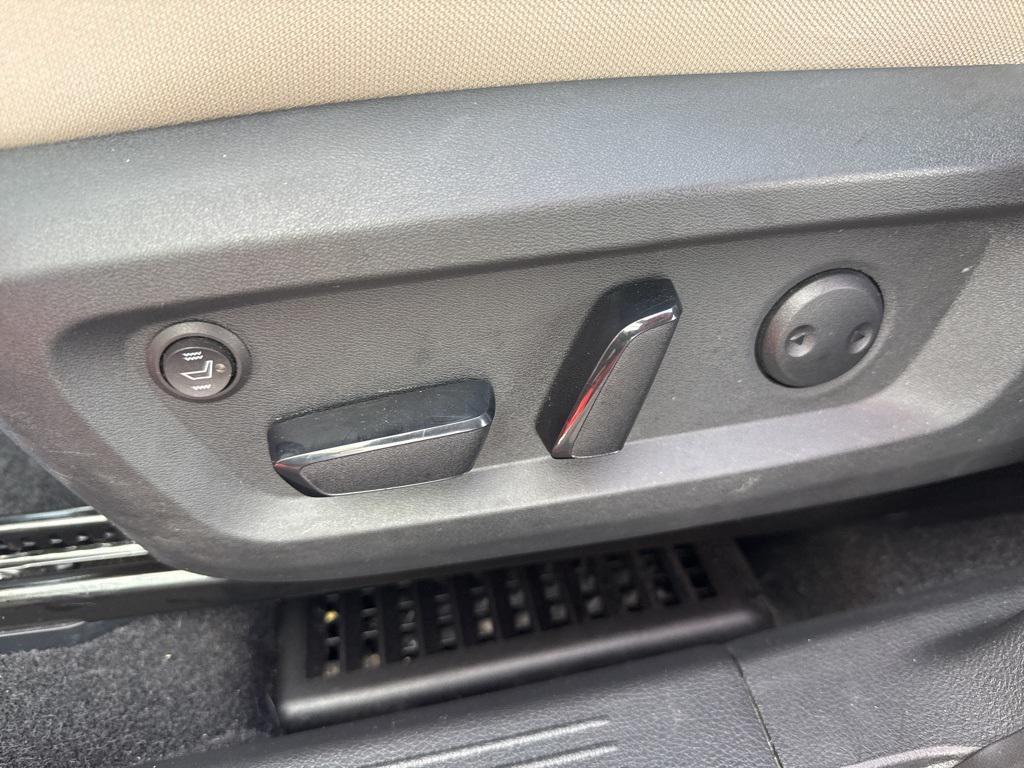 used 2023 Nissan Rogue car, priced at $22,364