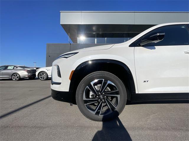 new 2025 Buick Enclave car, priced at $53,130