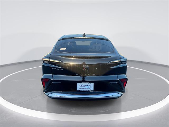 new 2025 Buick Envista car, priced at $29,590