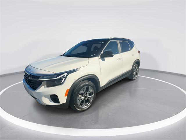 used 2024 Kia Seltos car, priced at $22,988