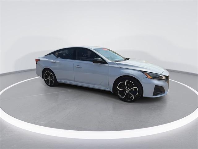 used 2023 Nissan Altima car, priced at $23,788