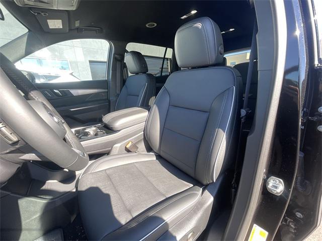 new 2025 Buick Enclave car, priced at $44,290