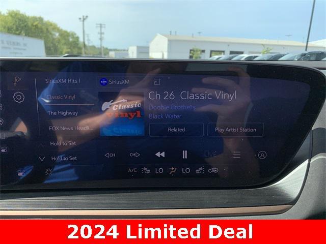 new 2024 Buick Envision car, priced at $39,988