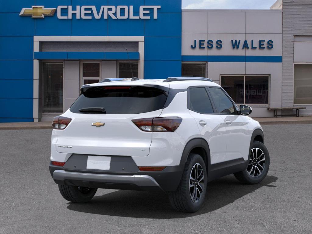 new 2025 Chevrolet TrailBlazer car, priced at $26,030