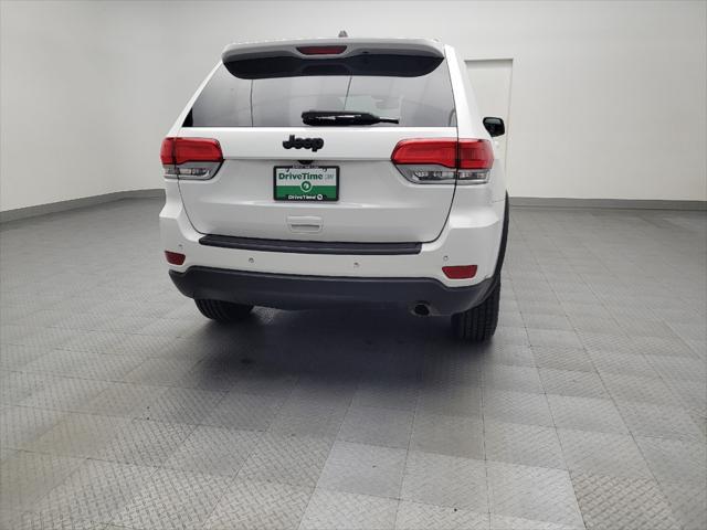 used 2017 Jeep Grand Cherokee car, priced at $21,795