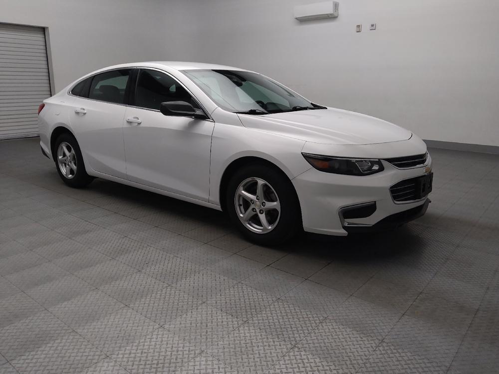 used 2018 Chevrolet Malibu car, priced at $17,395