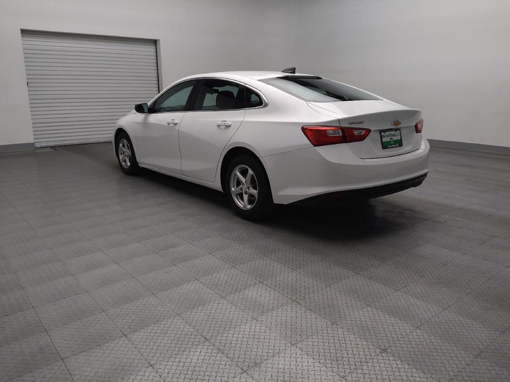used 2018 Chevrolet Malibu car, priced at $17,395