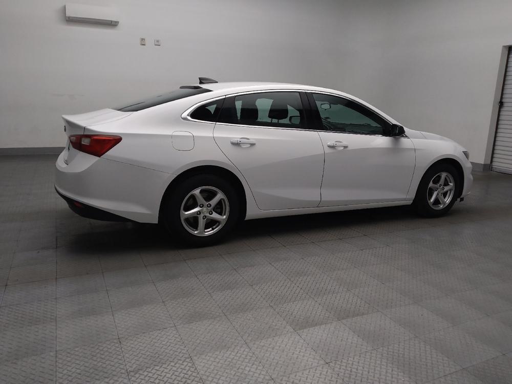 used 2018 Chevrolet Malibu car, priced at $17,395