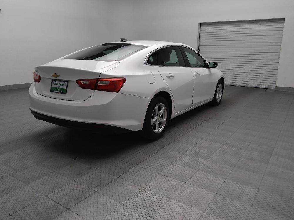used 2018 Chevrolet Malibu car, priced at $17,395