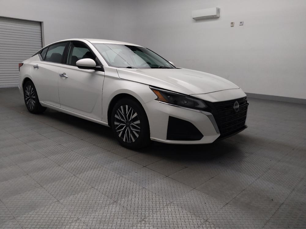 used 2023 Nissan Altima car, priced at $24,295