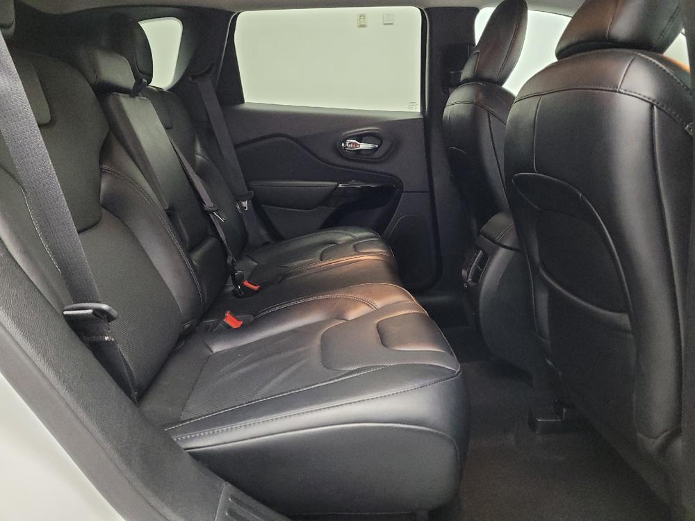 used 2023 Jeep Cherokee car, priced at $30,395