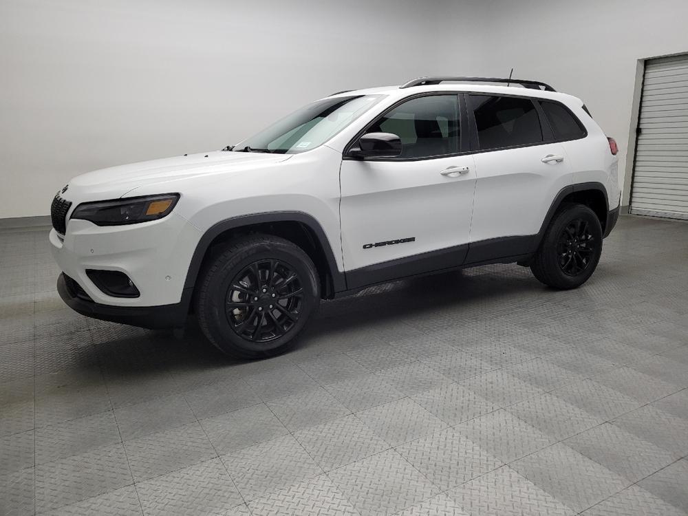 used 2023 Jeep Cherokee car, priced at $30,395