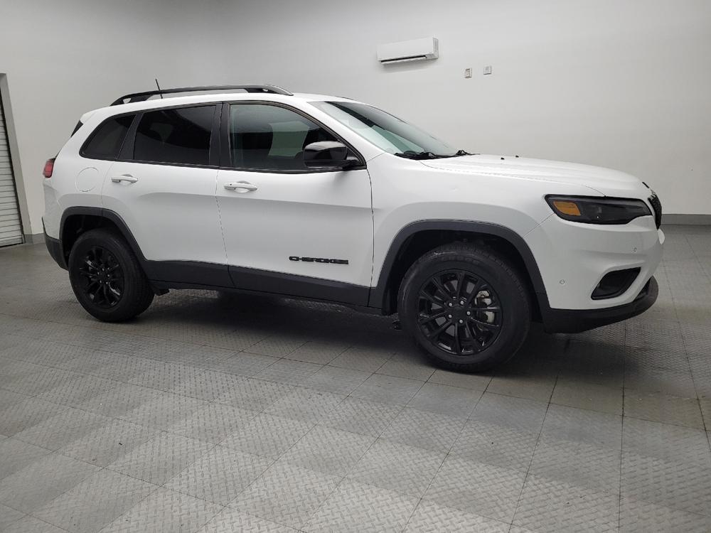 used 2023 Jeep Cherokee car, priced at $30,395