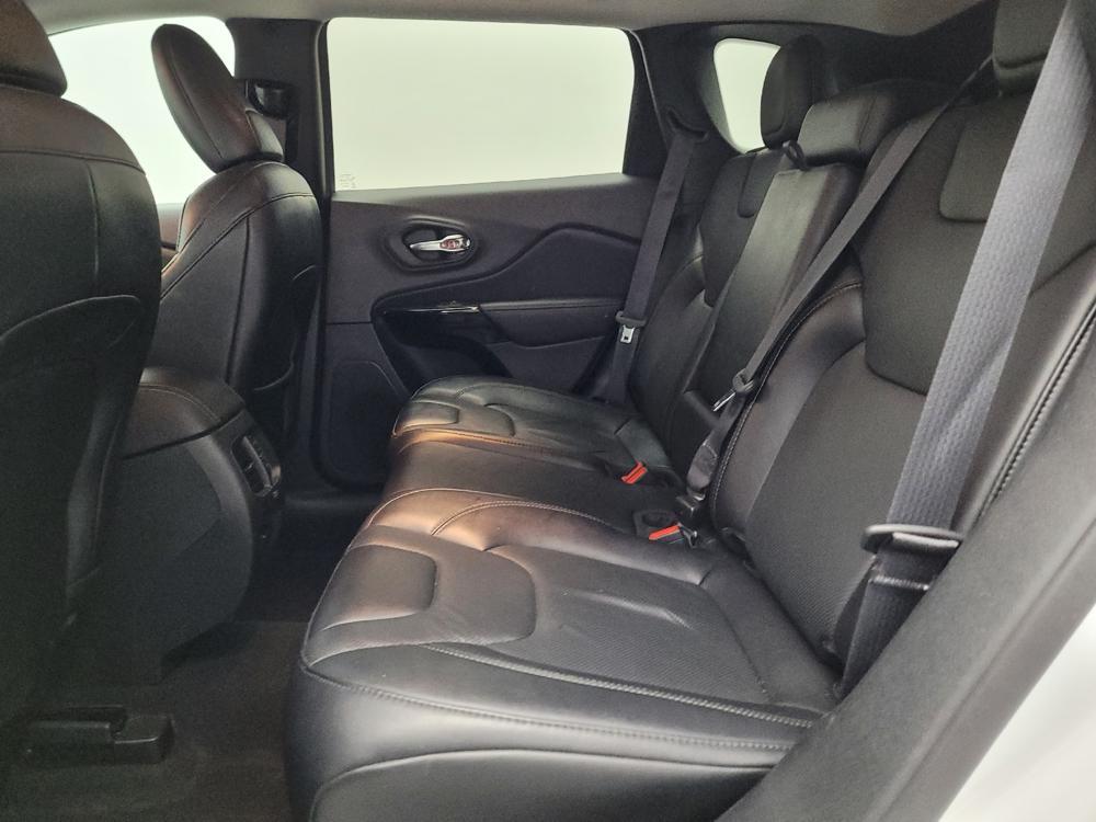 used 2023 Jeep Cherokee car, priced at $30,395