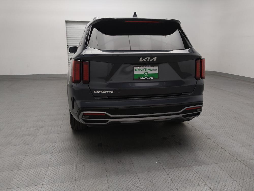 used 2023 Kia Sorento car, priced at $30,795