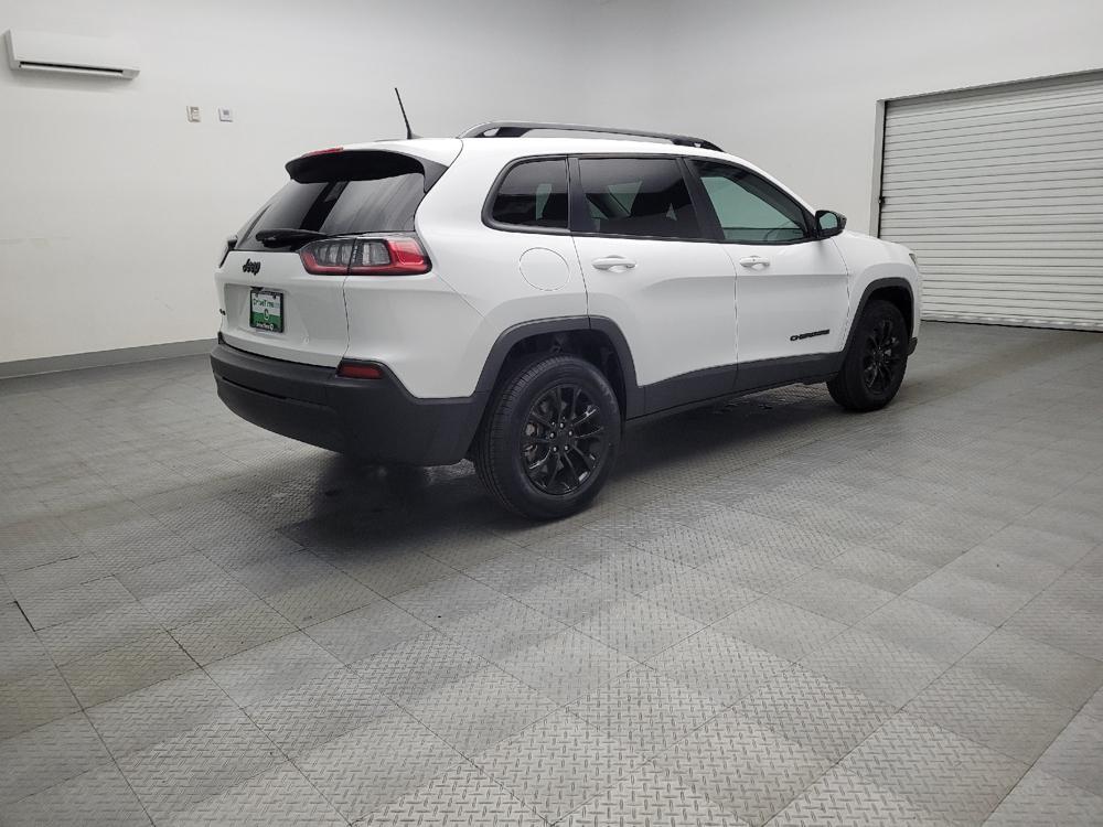 used 2023 Jeep Cherokee car, priced at $27,695