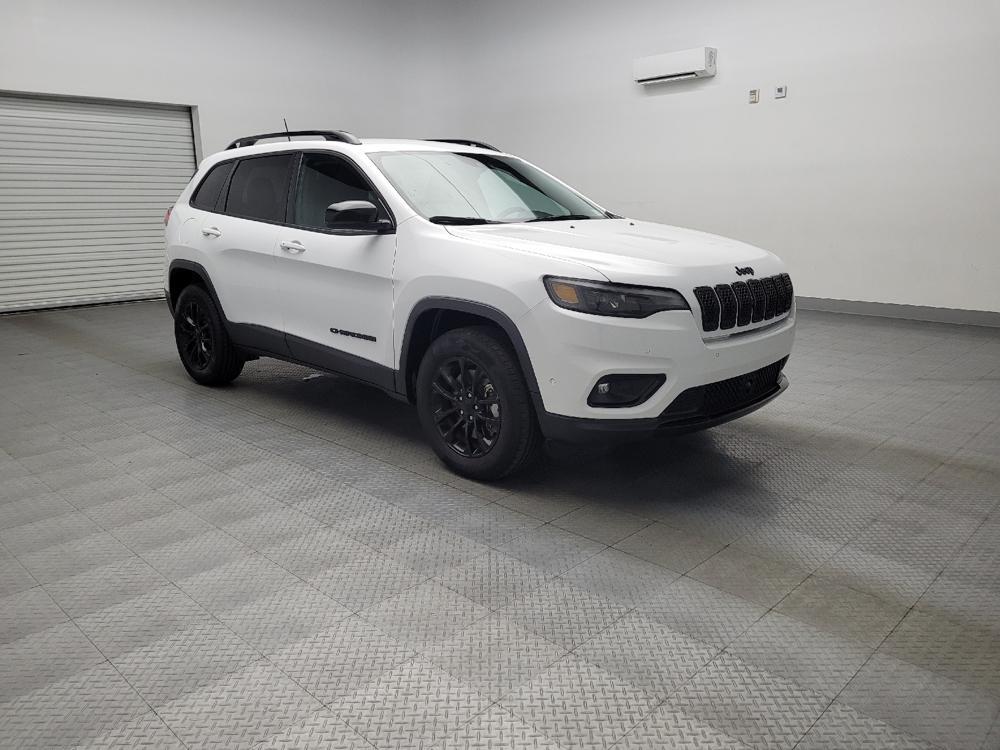 used 2023 Jeep Cherokee car, priced at $27,695