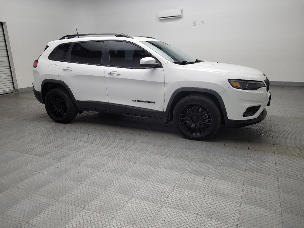 used 2020 Jeep Cherokee car, priced at $19,695