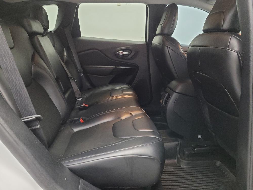 used 2020 Jeep Cherokee car, priced at $19,695