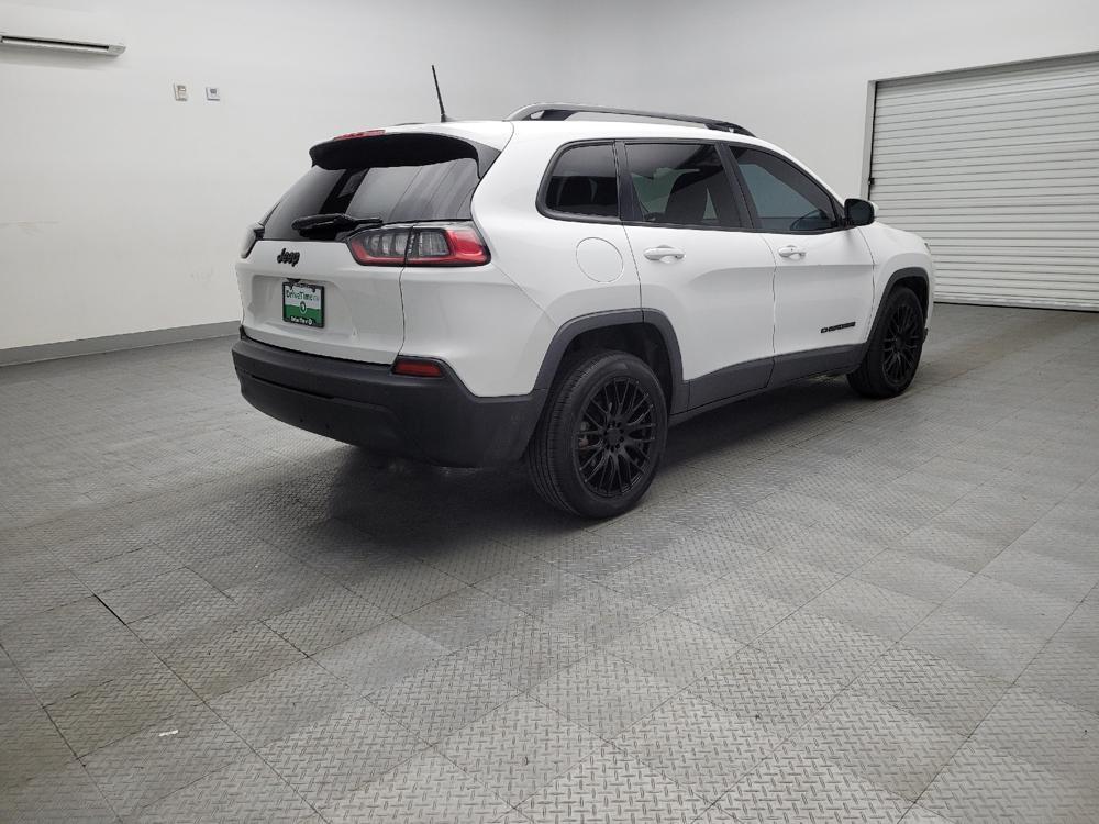 used 2020 Jeep Cherokee car, priced at $19,695