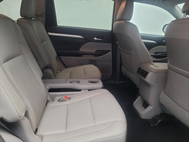 used 2017 Toyota Highlander car, priced at $24,895