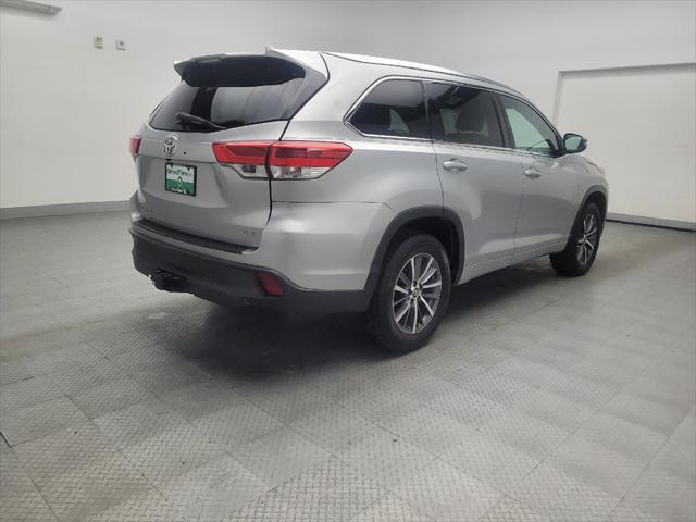 used 2017 Toyota Highlander car, priced at $24,895