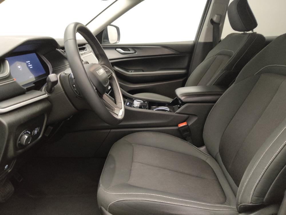 used 2023 Jeep Grand Cherokee L car, priced at $30,295