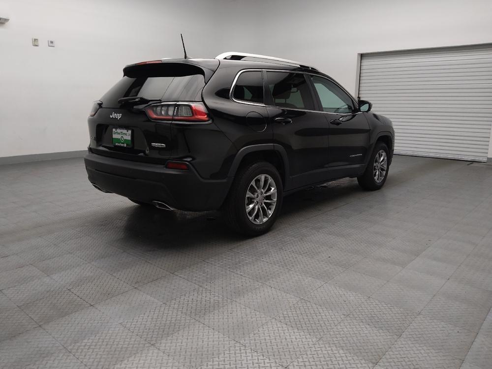 used 2021 Jeep Cherokee car, priced at $24,795