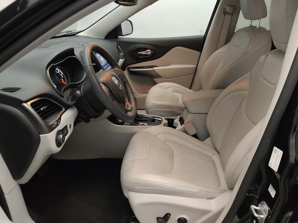 used 2021 Jeep Cherokee car, priced at $24,795