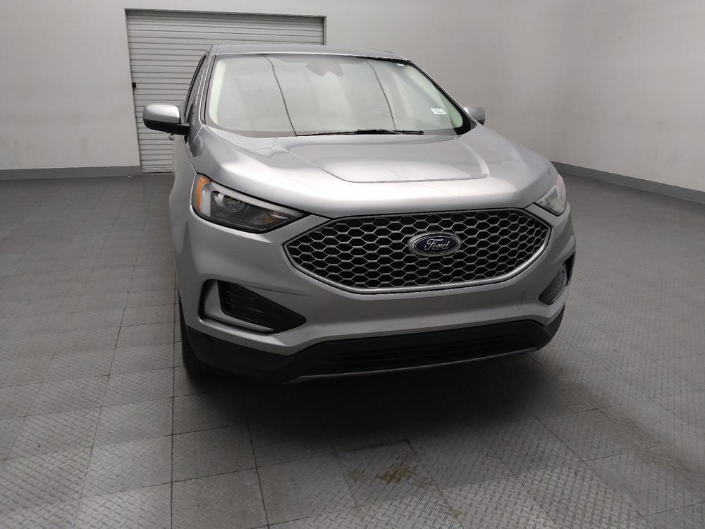 used 2024 Ford Edge car, priced at $30,295