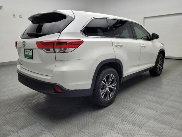 used 2019 Toyota Highlander car, priced at $21,895