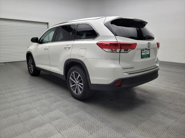 used 2019 Toyota Highlander car, priced at $25,995