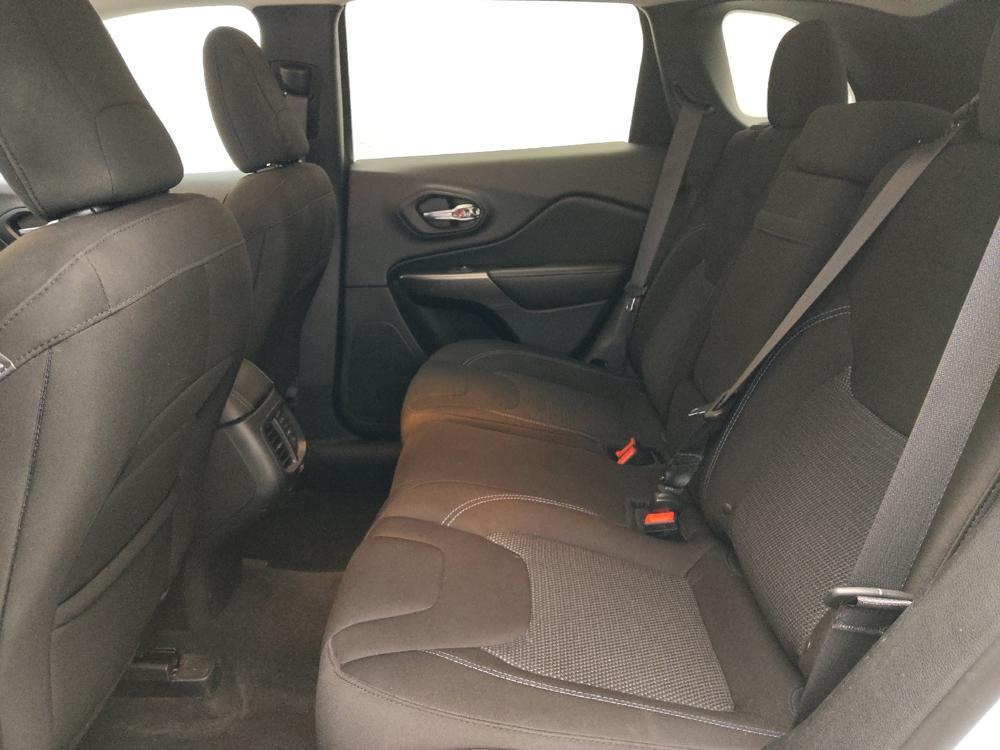 used 2019 Jeep Cherokee car, priced at $19,095
