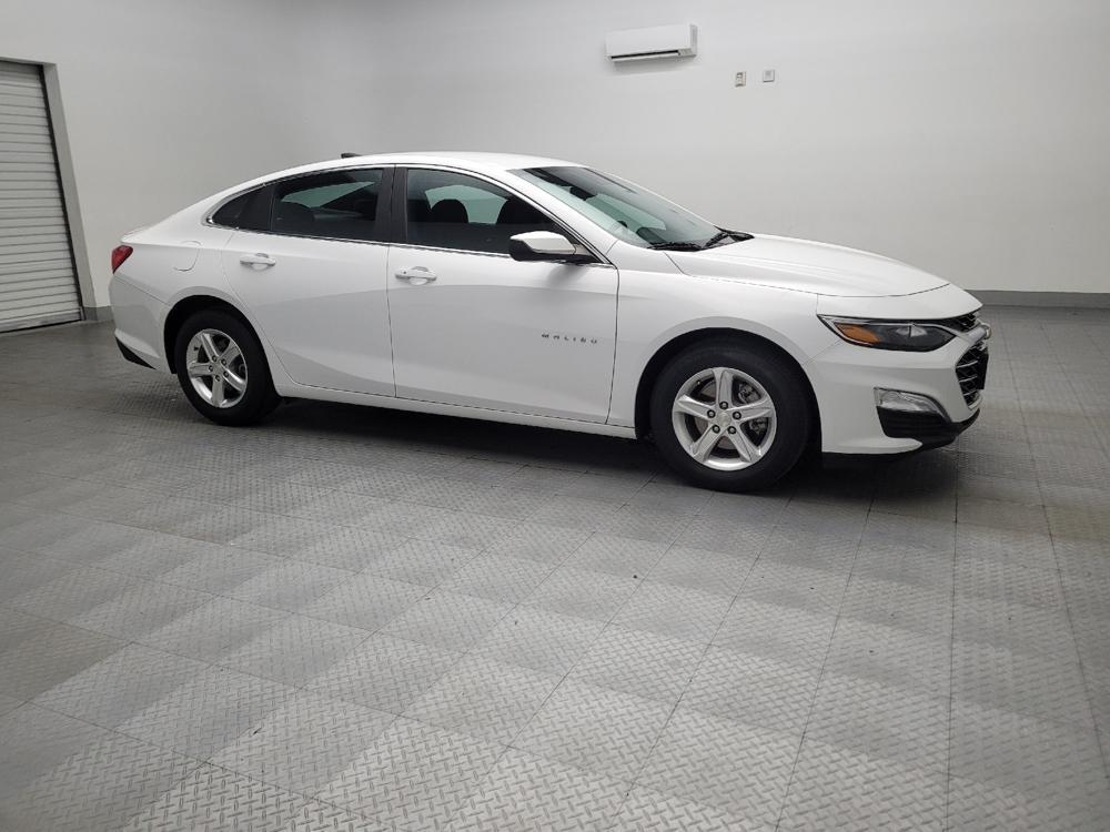 used 2020 Chevrolet Malibu car, priced at $22,095