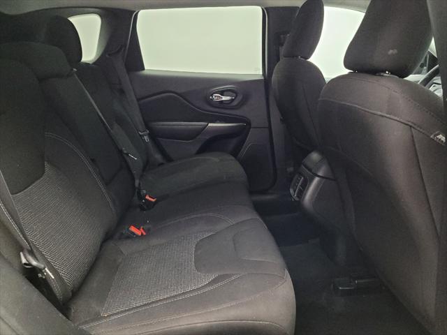 used 2020 Jeep Cherokee car, priced at $19,395